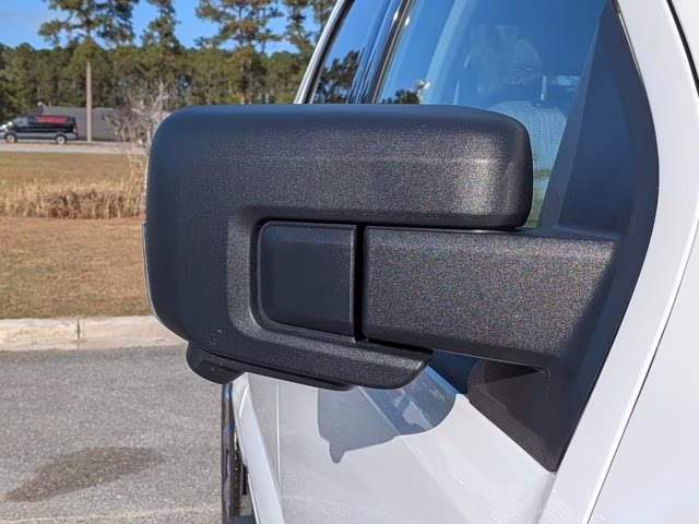 2023 Oxford White Ford F-150 XLT 4X4 Truck