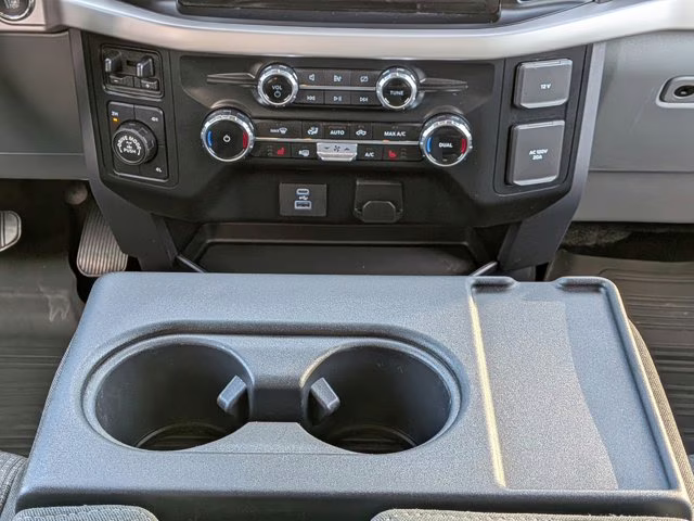 2023 Oxford White Ford F-150 XLT 4X4 Truck