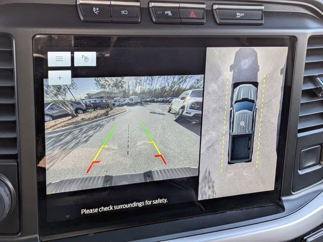 2023 Oxford White Ford F-150 XLT 4X4 Truck