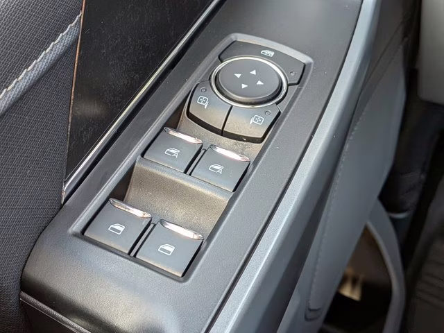 2023 Oxford White Ford F-150 XLT 4X4 Truck