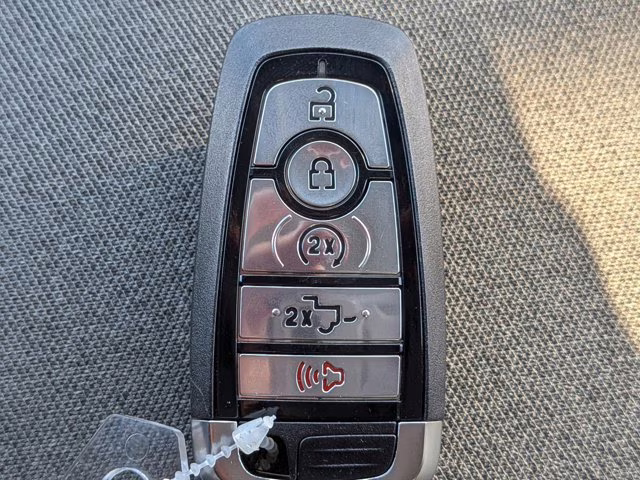 2023 Oxford White Ford F-150 XLT 4X4 Truck