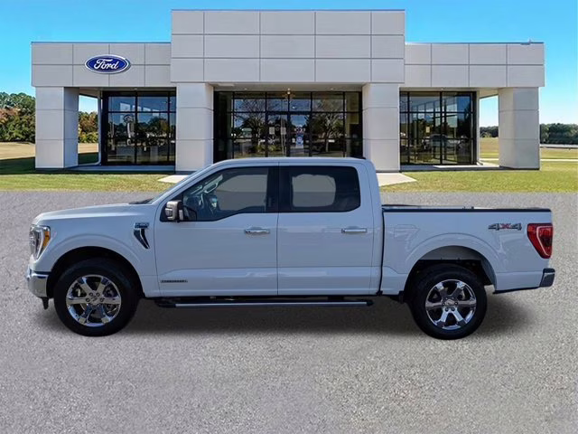 2023 Oxford White Ford F-150 XLT 4X4 Truck