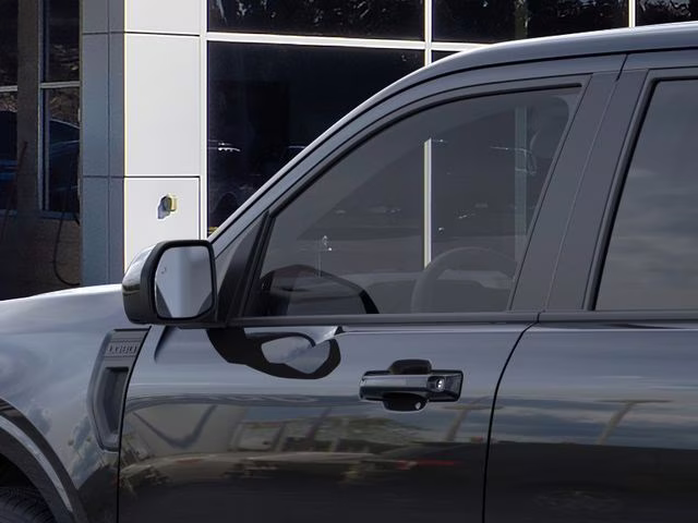 2026 Shadow Black Ford Maverick Lobo Standard AWD Truck