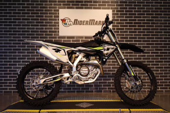 2025 JET BLACK / PURE WHITE Triumph TF 450-RC Motorcycle