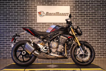 2026 Triumph Speed Triple 1200 RS Motorcycle