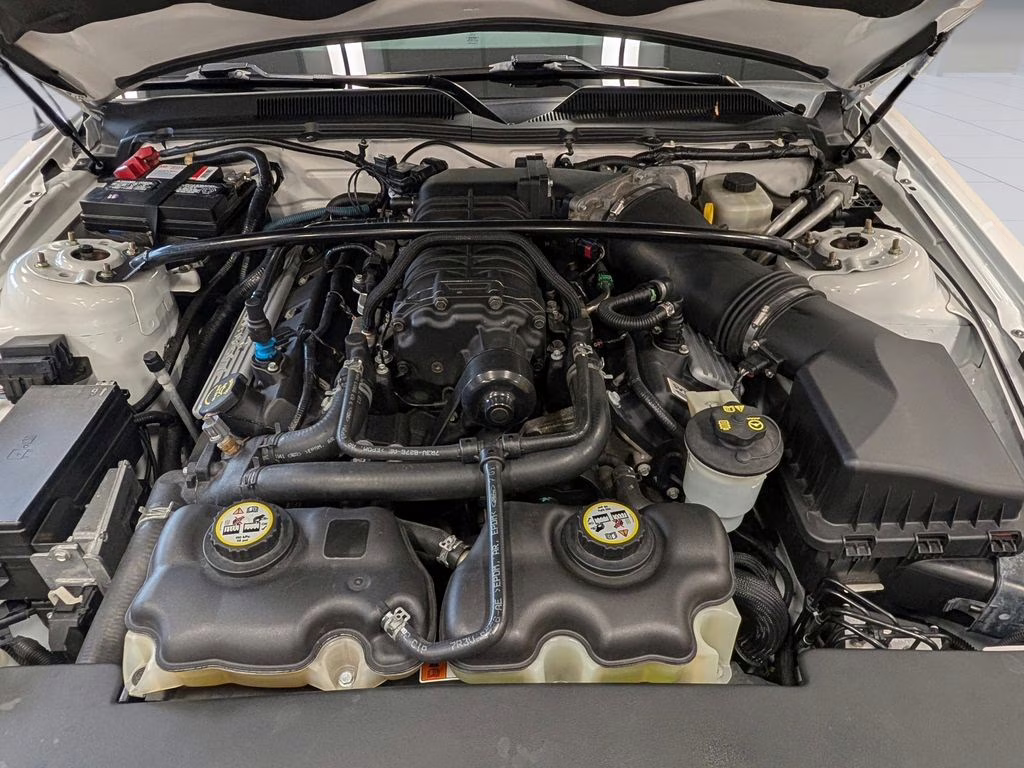 2007 White Ford Mustang Shelby GT500 RWD Convertible