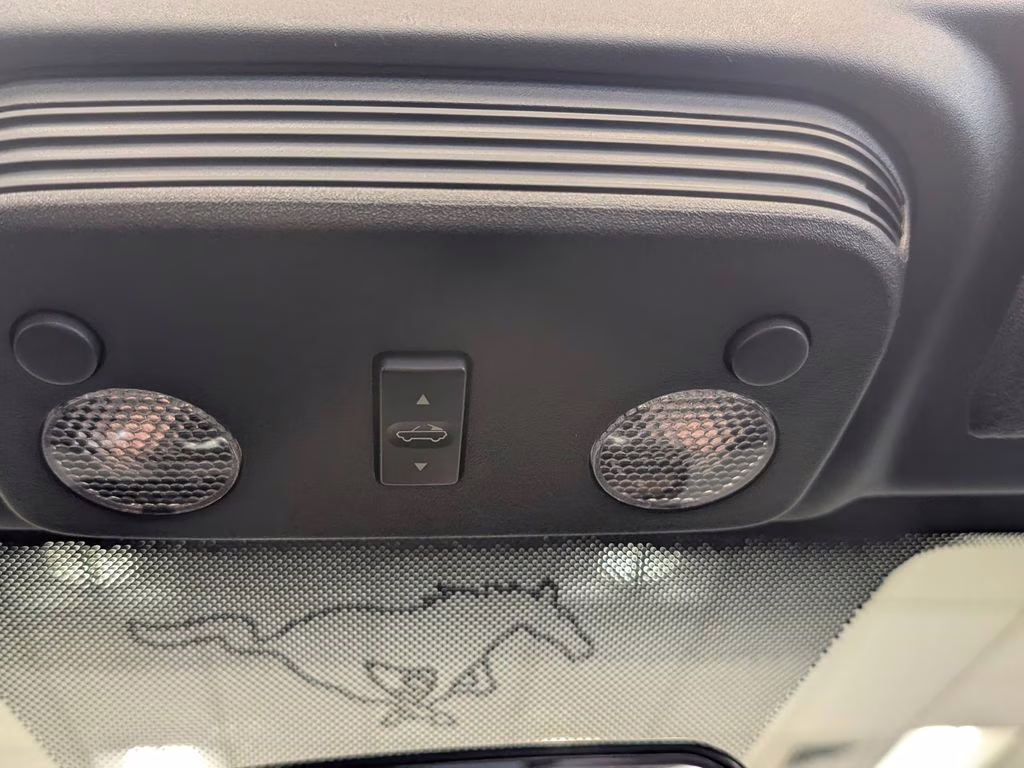 2007 White Ford Mustang Shelby GT500 RWD Convertible