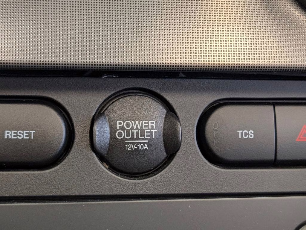 2007 White Ford Mustang Shelby GT500 RWD Convertible