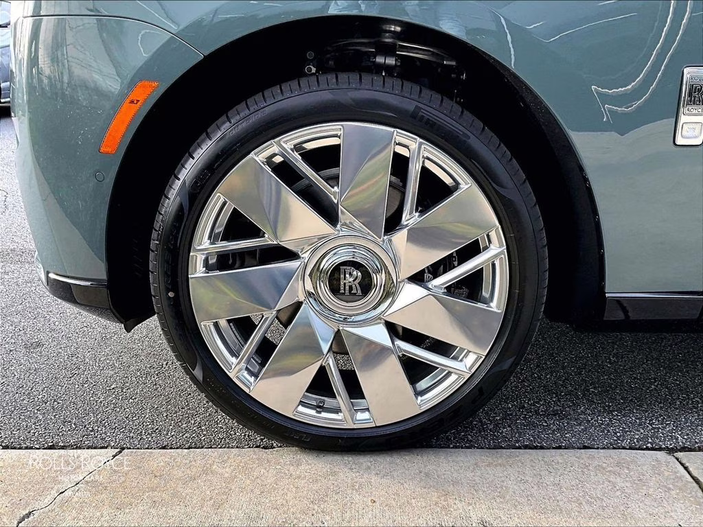 2026 Monteverde Green Rolls-Royce Cullinan AWD SUV