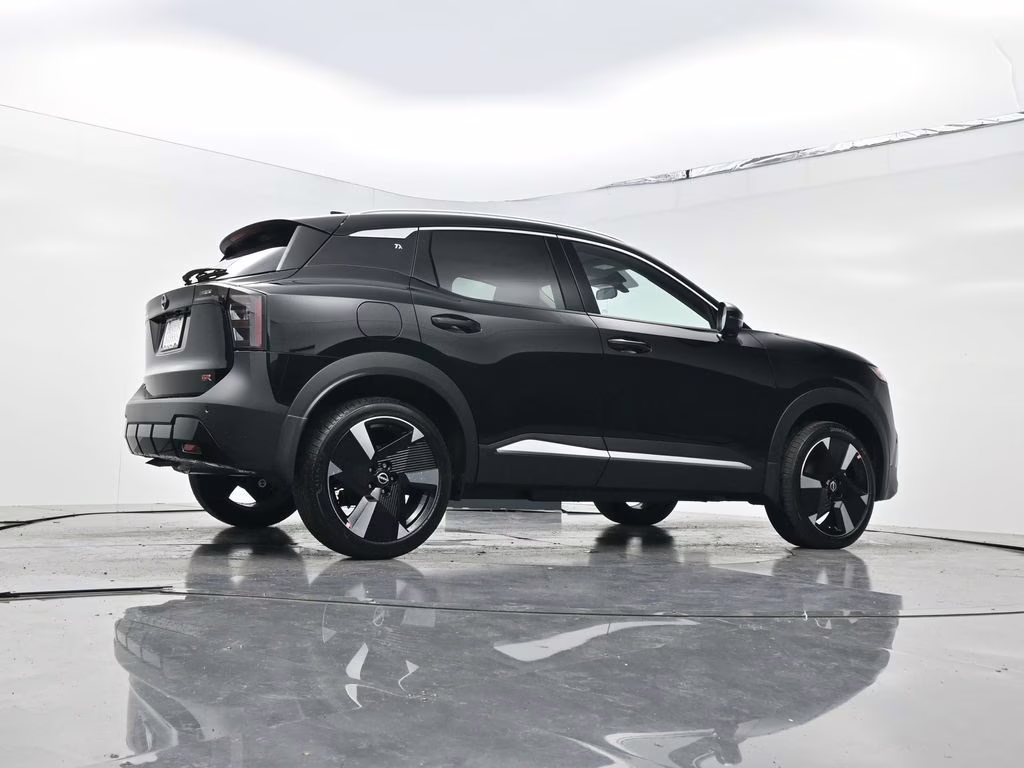 2026 Super Black Nissan Kicks SR FWD SUV