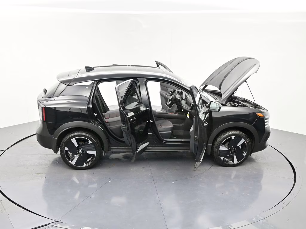 2026 Super Black Nissan Kicks SR FWD SUV