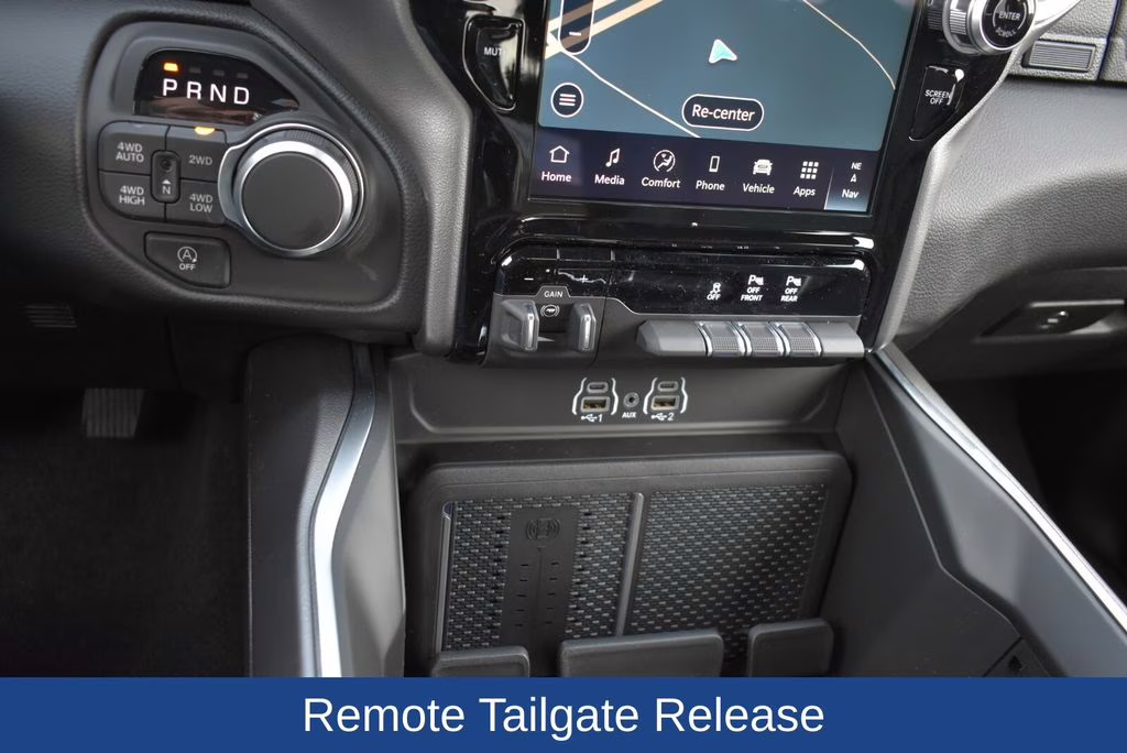 2026 Granite Crystal Metallic Clearcoat Ram 1500 Big Horn/Lone Star 4X4 Truck