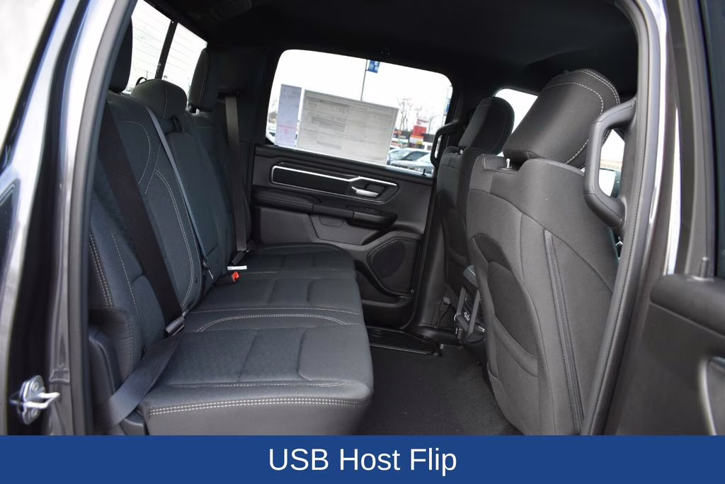 2026 Granite Crystal Metallic Clearcoat Ram 1500 Big Horn/Lone Star 4X4 Truck