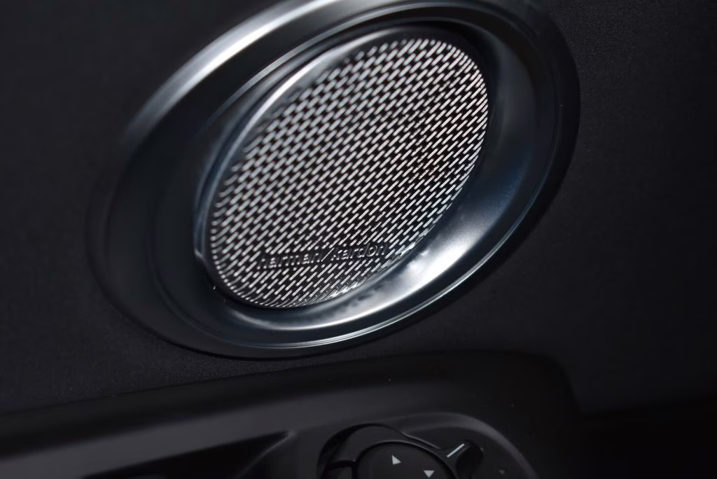 2025 Alfa Rosso Alfa Romeo Tonale Base AWD SUV