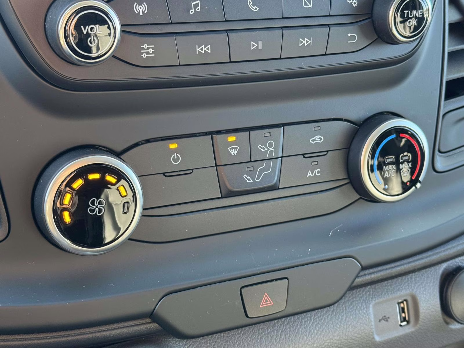 2024 White Ford Transit Cargo Van T-250 130 Low Rf 9070 GVWR RWD RWD Van