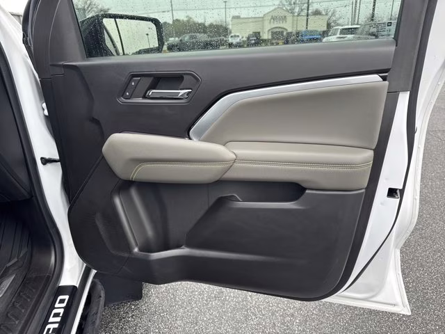 2023 Summit White Chevrolet Colorado 4WD ZR2 4X4 Truck