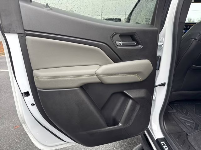 2023 Summit White Chevrolet Colorado 4WD ZR2 4X4 Truck