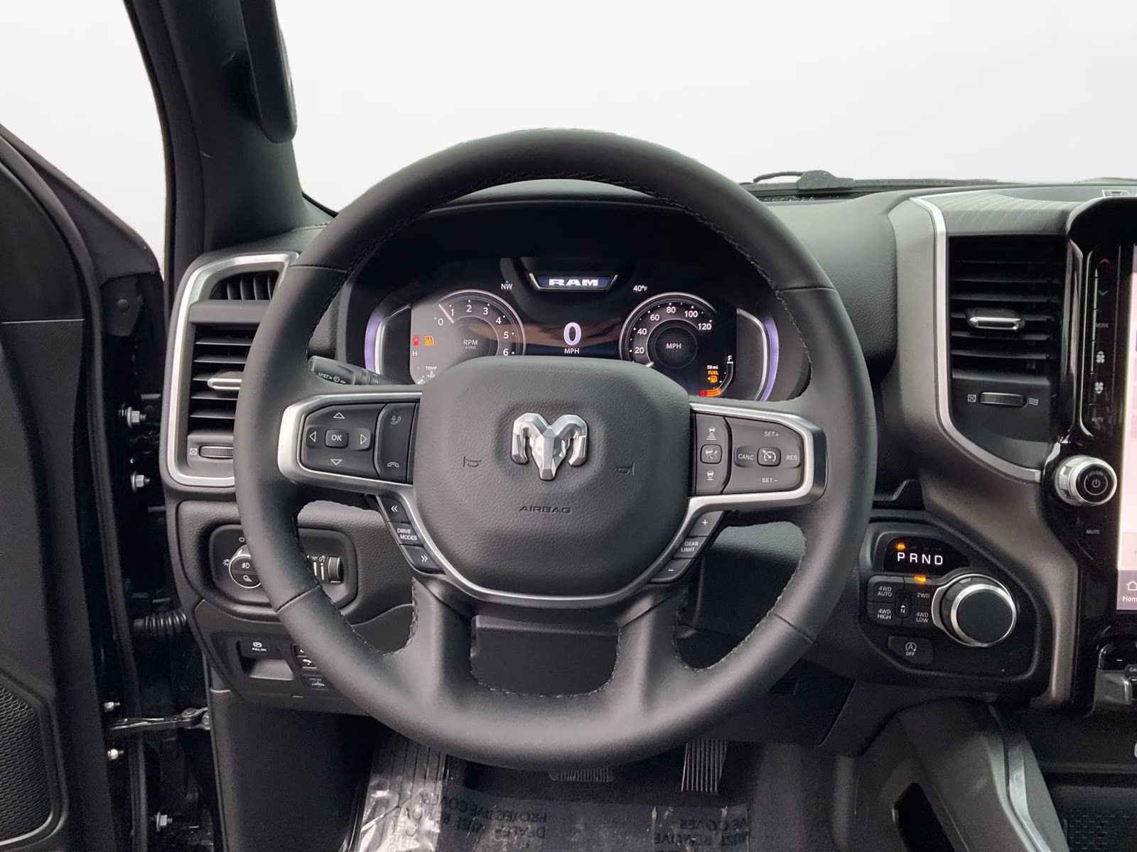 2026 Diamond Black Crystal Pearlcoat Ram 1500 Big Horn/Lone Star 4X4 Truck