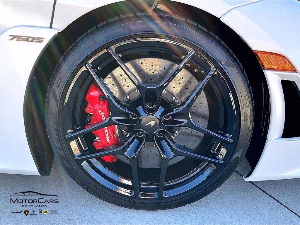 2026 Silica White McLaren 750S Coupe RWD Coupe