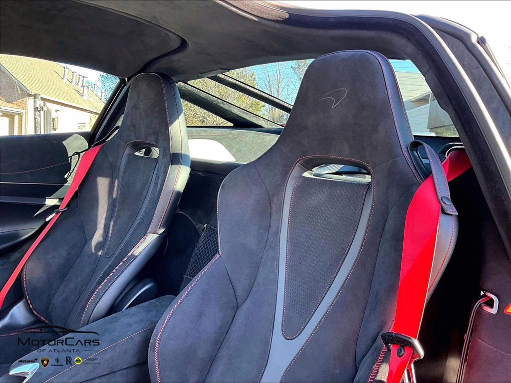 2026 Silica White McLaren 750S Coupe RWD Coupe