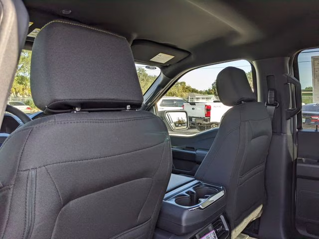 2025 Oxford White Ford F-150 STX RWD Truck