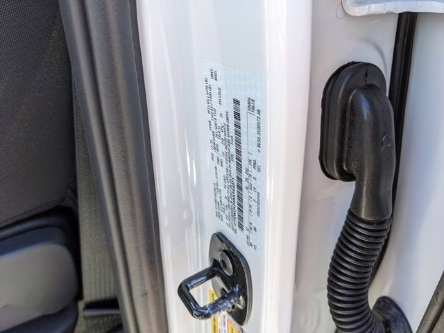 2025 Oxford White Ford F-150 STX RWD Truck