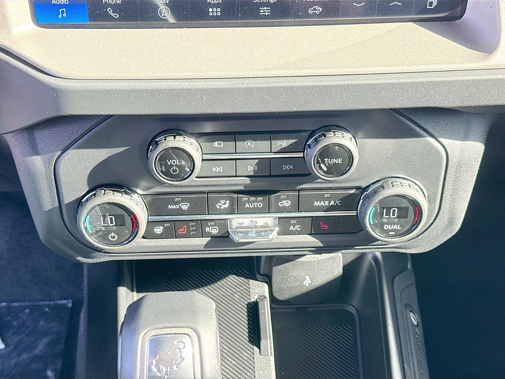 2025 Azure Gray Metallic Tri-Coat Ford Bronco Outer Banks 4X4 SUV
