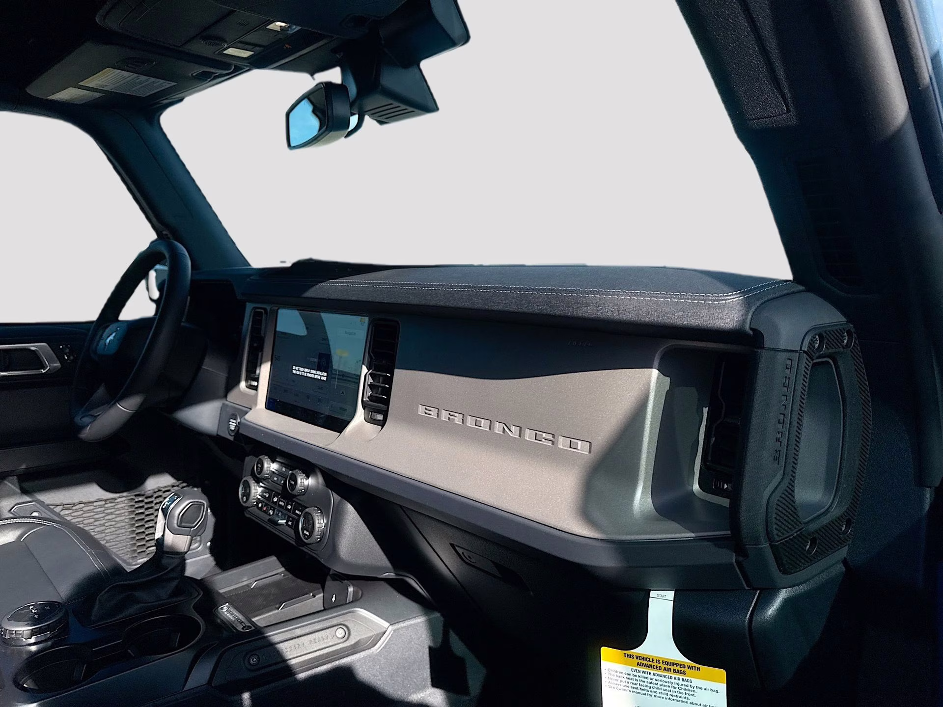 2025 Azure Gray Metallic Tri-Coat Ford Bronco Outer Banks 4X4 SUV
