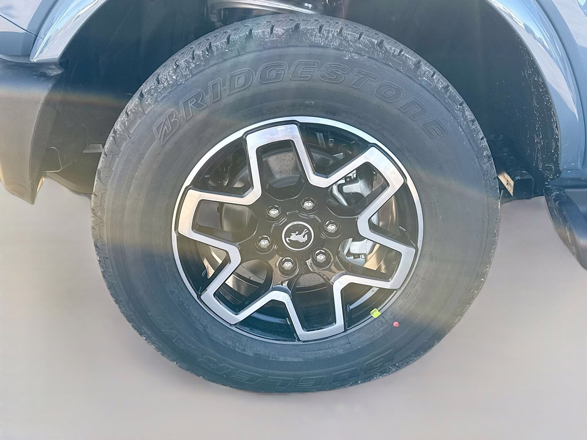 2025 Azure Gray Metallic Tri-Coat Ford Bronco Outer Banks 4X4 SUV