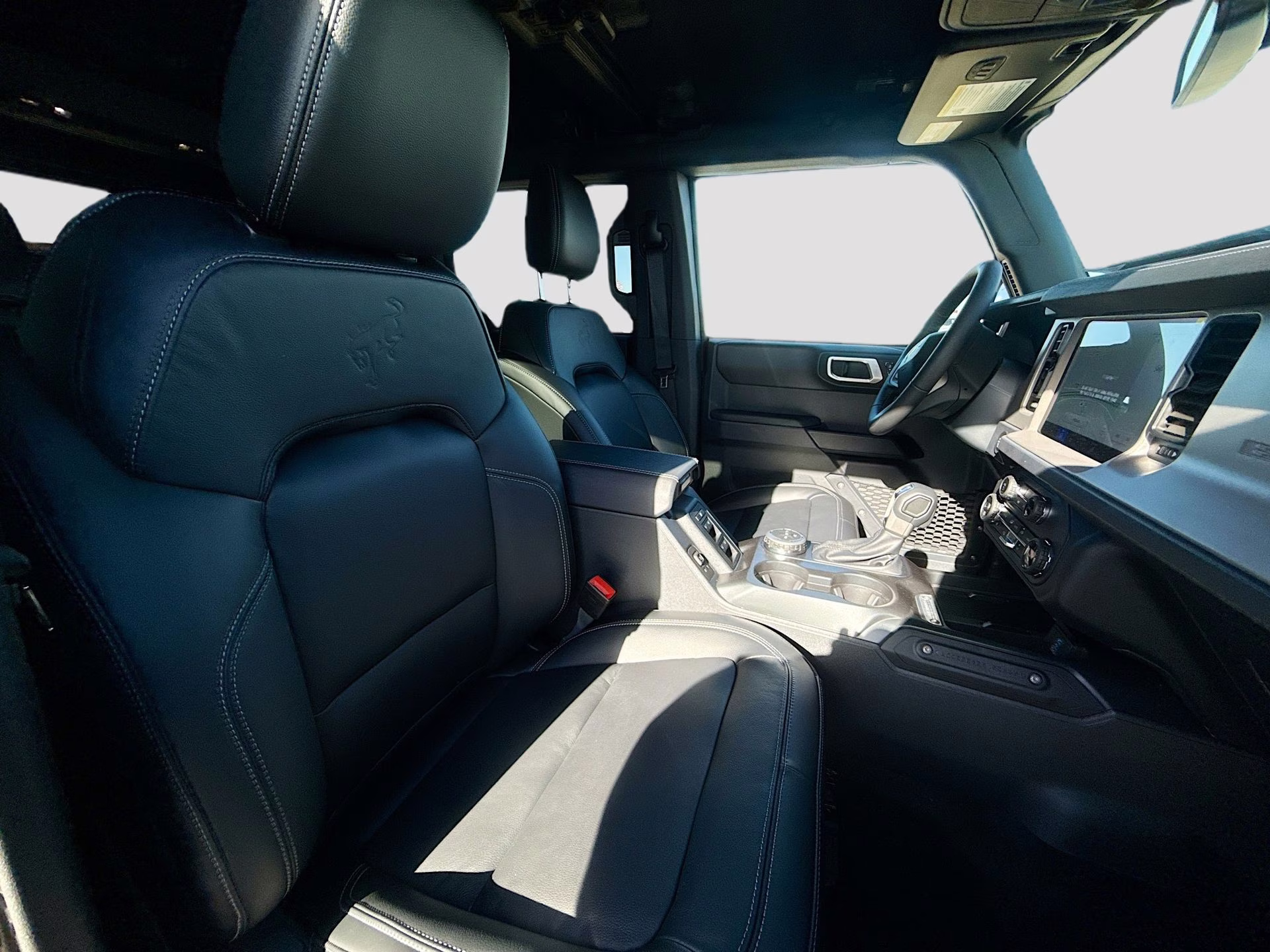 2025 Shadow Black Ford Bronco Outer Banks 4X4 SUV