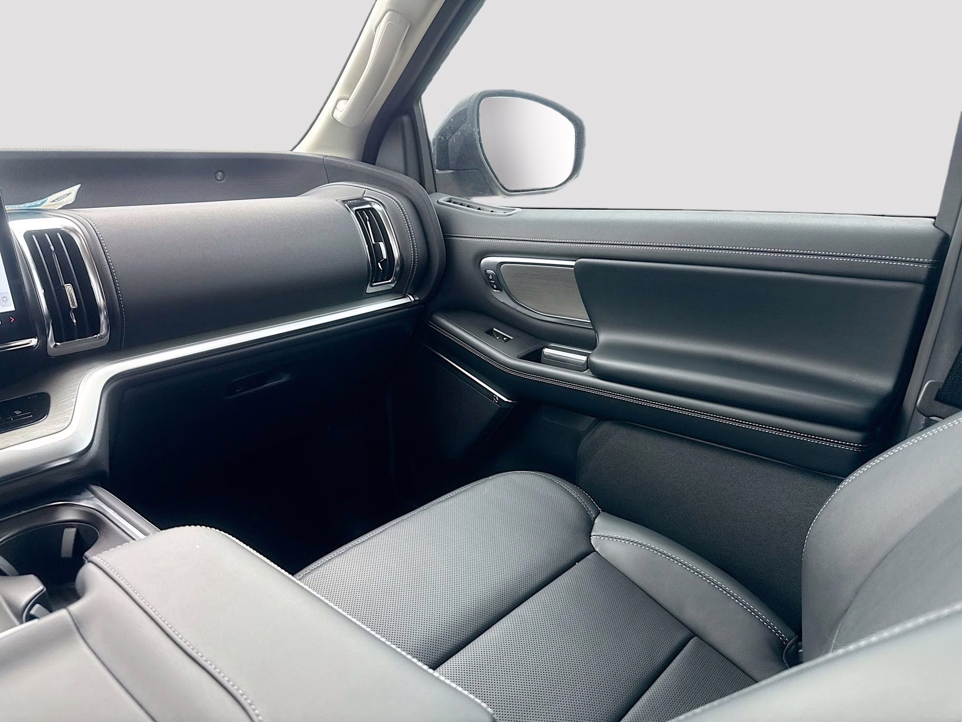 2025 Glacier Gray Metallic TriCoat Ford Expedition Platinum 4X4 SUV