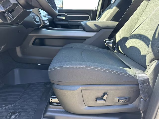 2026 Bright White Clearcoat Ram 2500 Big Horn 4X4 Truck