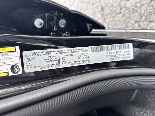 2026 Diamond Black Crystal Pearlcoat Ram 1500 Laramie 4X4 Truck