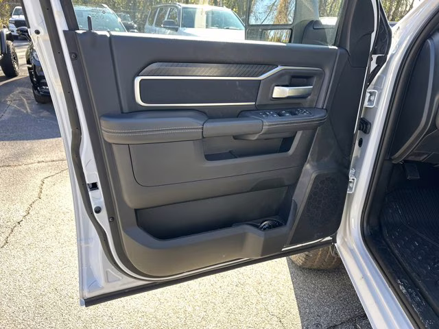 2026 Bright White Clearcoat Ram 2500 Big Horn 4X4 Truck