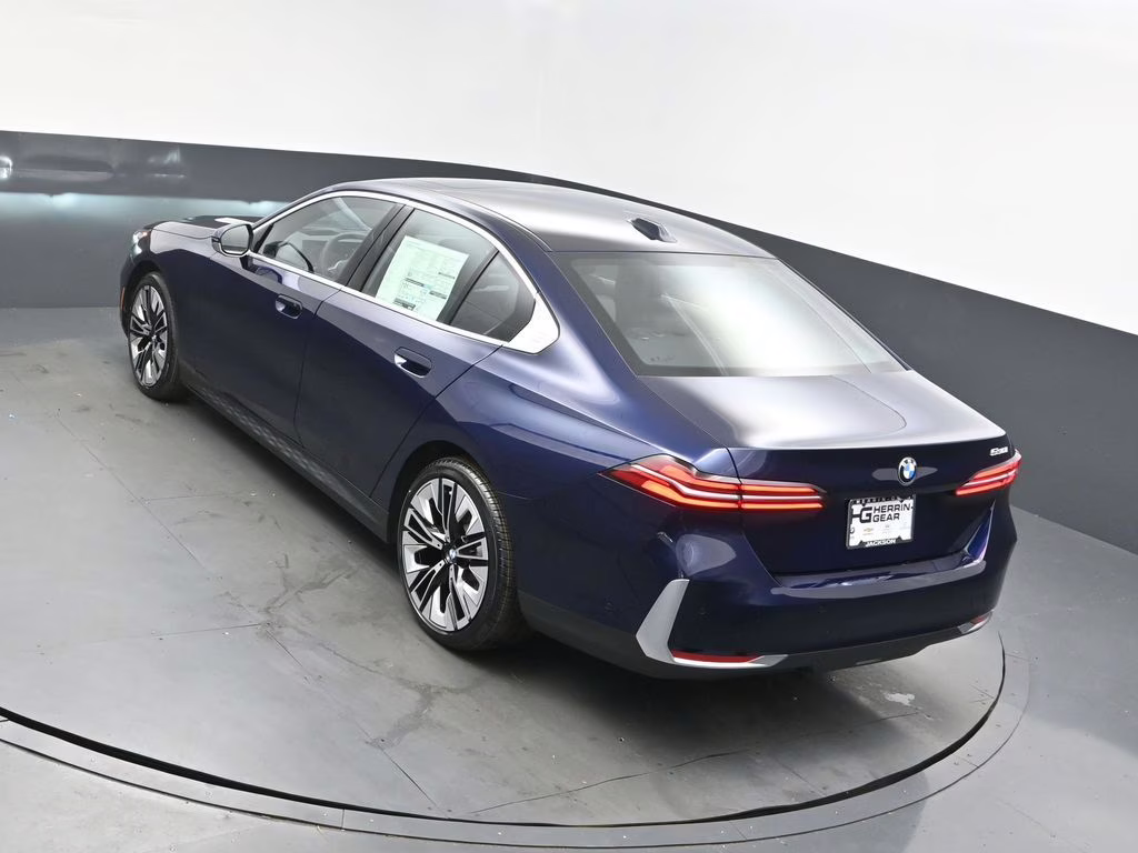 2026 Tanzanite Blue II Metallic BMW 5 Series 530i RWD Sedan