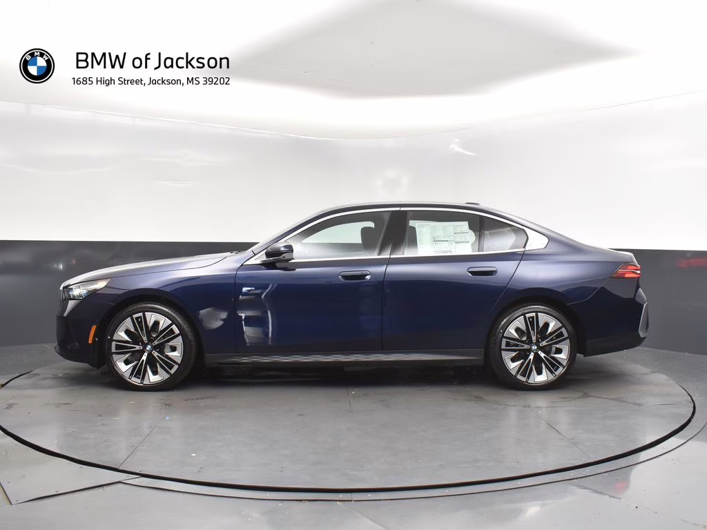2026 Tanzanite Blue II Metallic BMW 5 Series 530i RWD Sedan