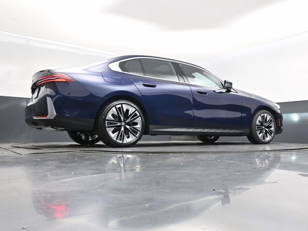 2026 Tanzanite Blue II Metallic BMW 5 Series 530i RWD Sedan