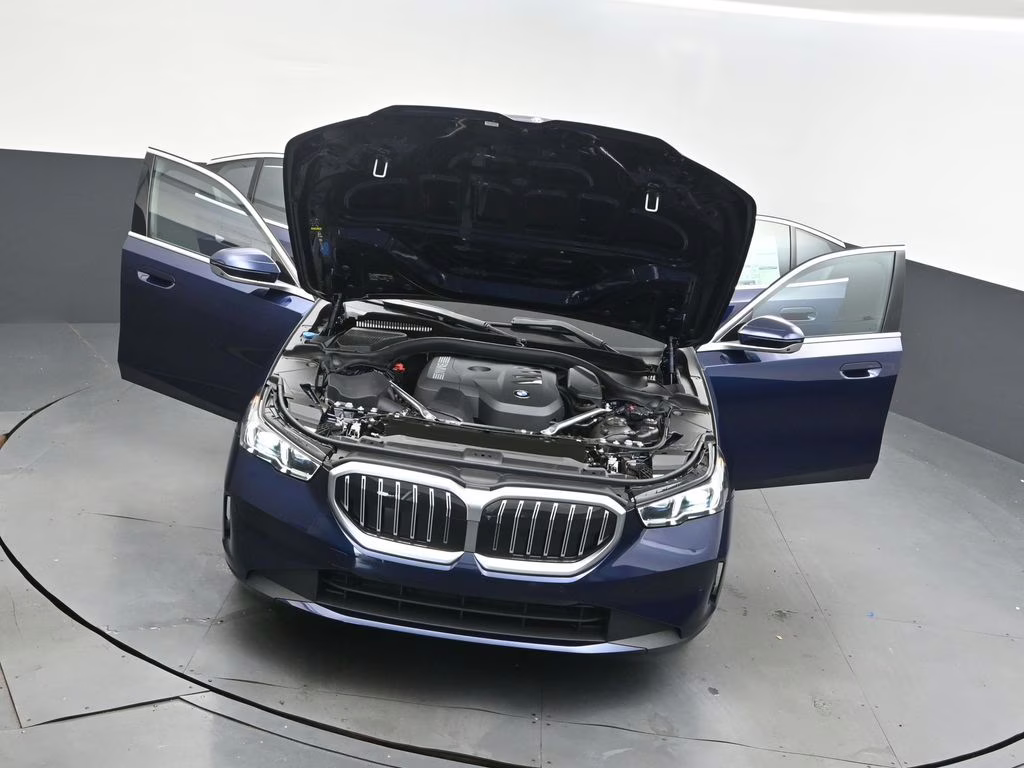 2026 Tanzanite Blue II Metallic BMW 5 Series 530i RWD Sedan