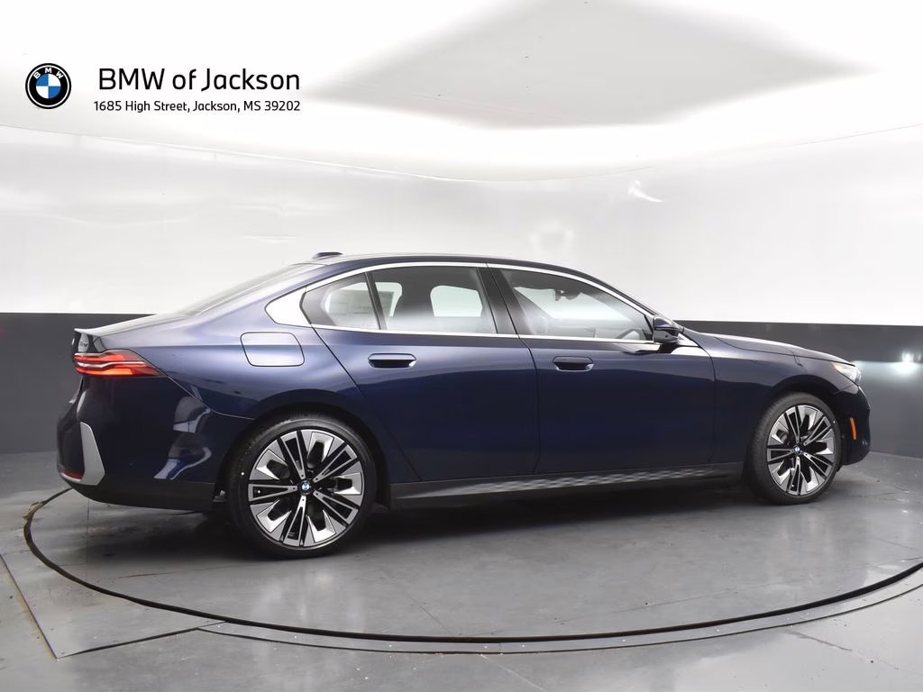 2026 Tanzanite Blue II Metallic BMW 5 Series 530i RWD Sedan