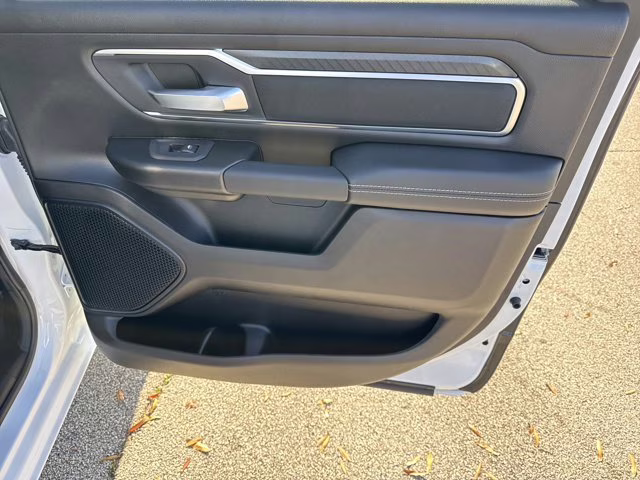 2026 Bright White Clearcoat Ram 1500 Big Horn 4X4 Truck