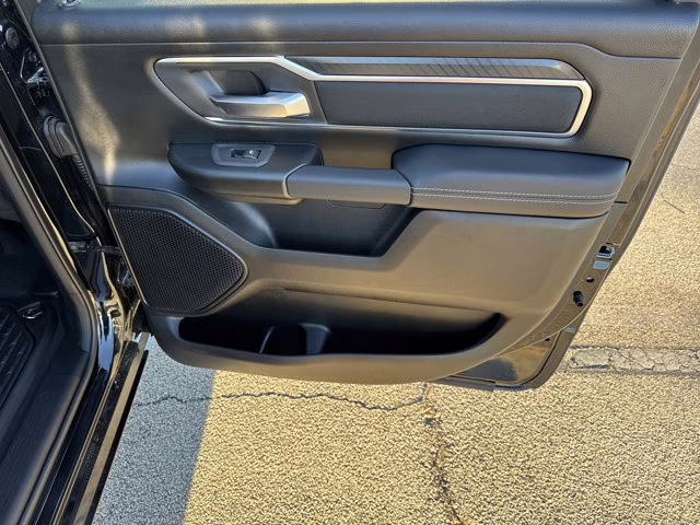 2026 Diamond Black Crystal Pearlcoat Ram 1500 Big Horn 4X4 Truck