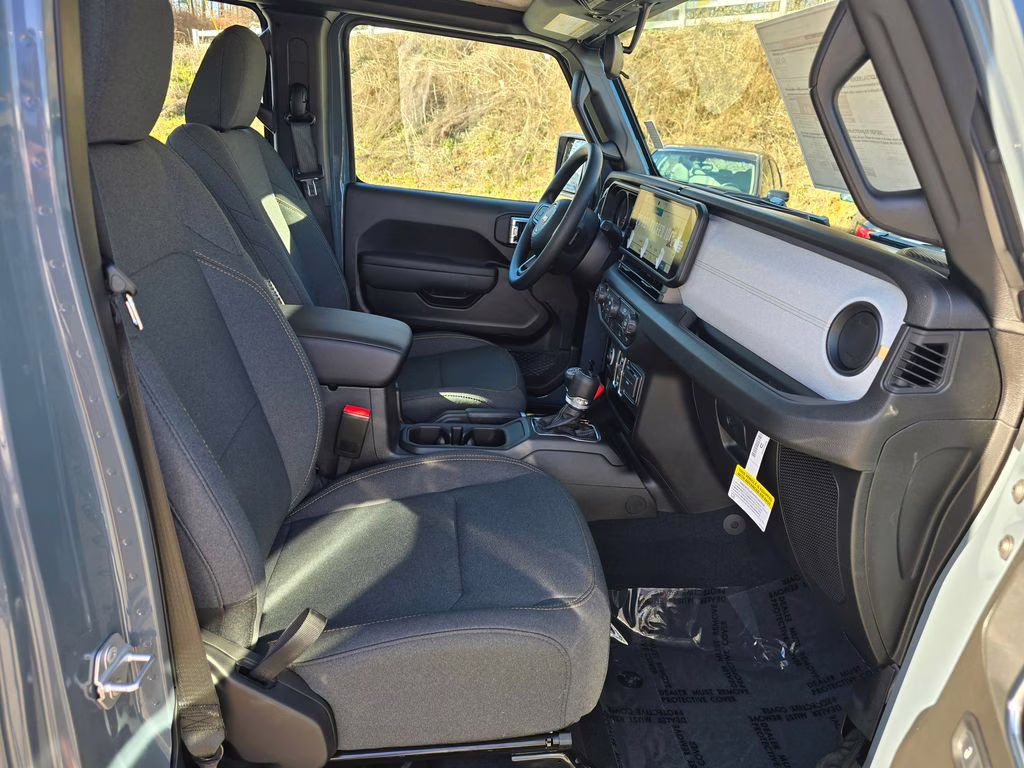 2026 Anvil Clearcoat Jeep Gladiator Sport 4X4 Truck