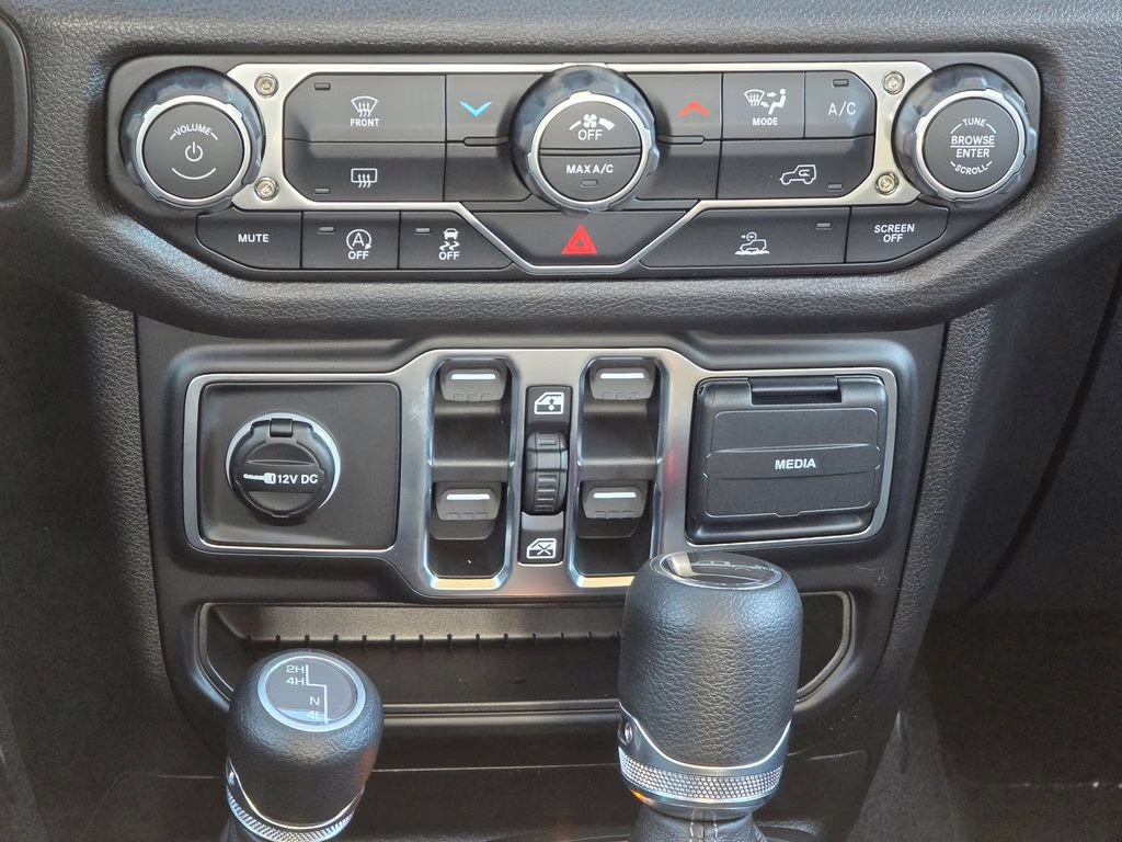 2026 Anvil Clearcoat Jeep Gladiator Sport 4X4 Truck