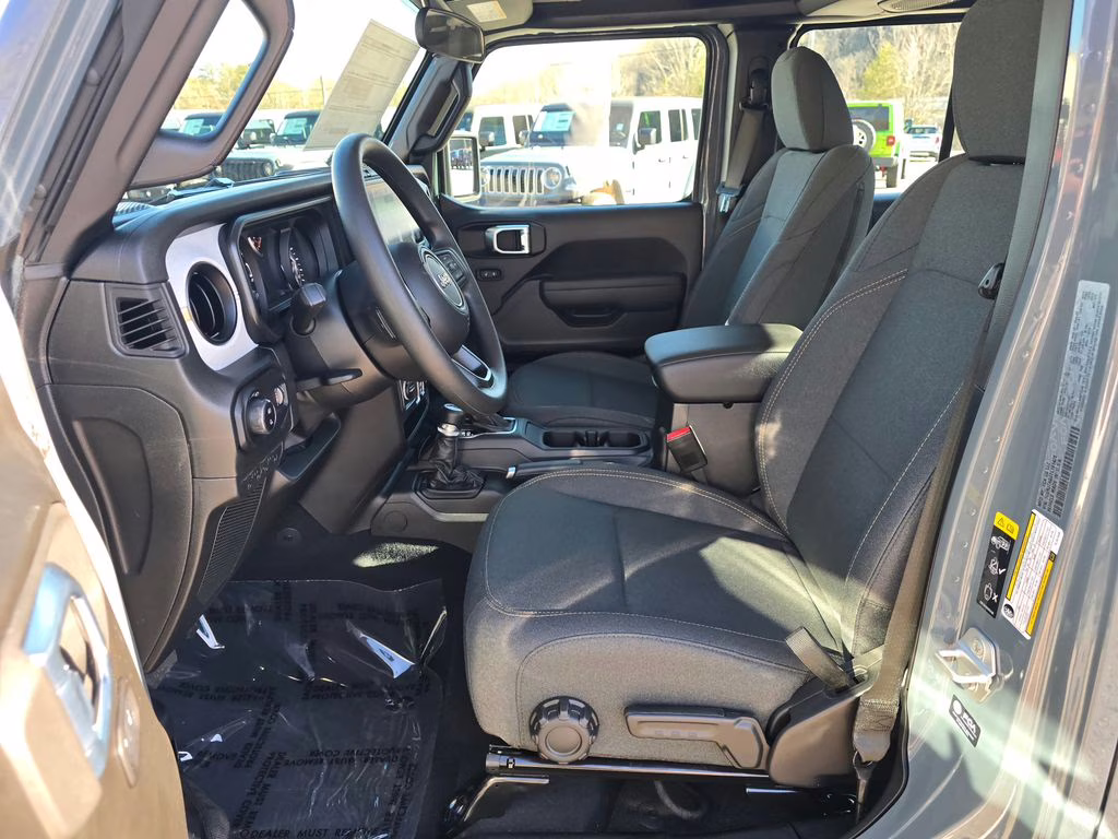 2026 Anvil Clearcoat Jeep Gladiator Sport 4X4 Truck