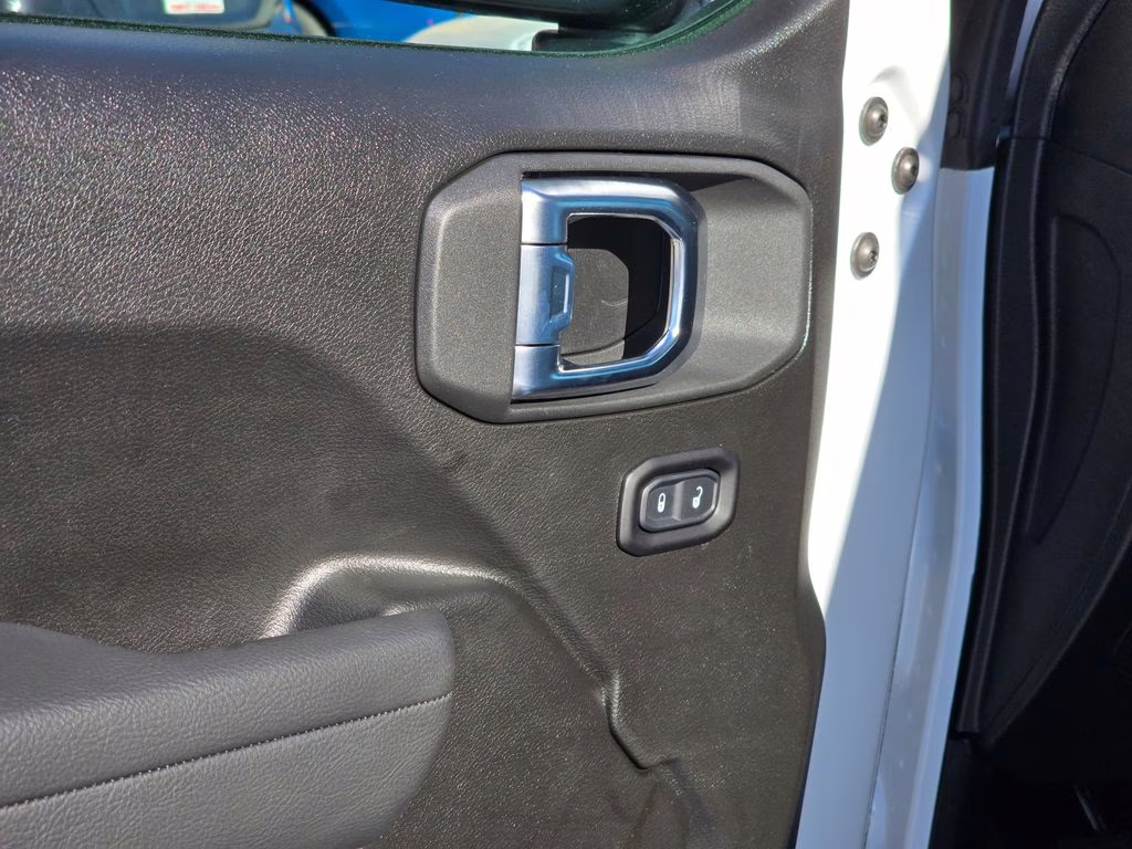 2026 Bright White Clearcoat Jeep Gladiator Sport 4X4 Truck