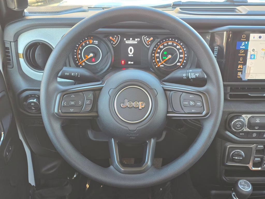 2026 Bright White Clearcoat Jeep Gladiator Sport 4X4 Truck