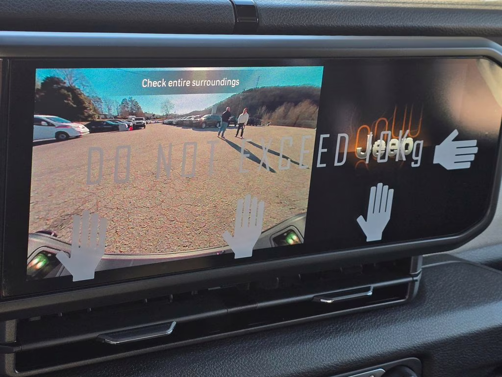 2026 Anvil Clearcoat Jeep Gladiator Sport 4X4 Truck