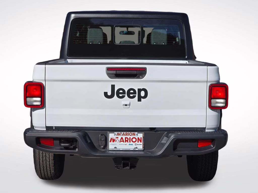 2026 Bright White Clearcoat Jeep Gladiator Sport 4X4 Truck