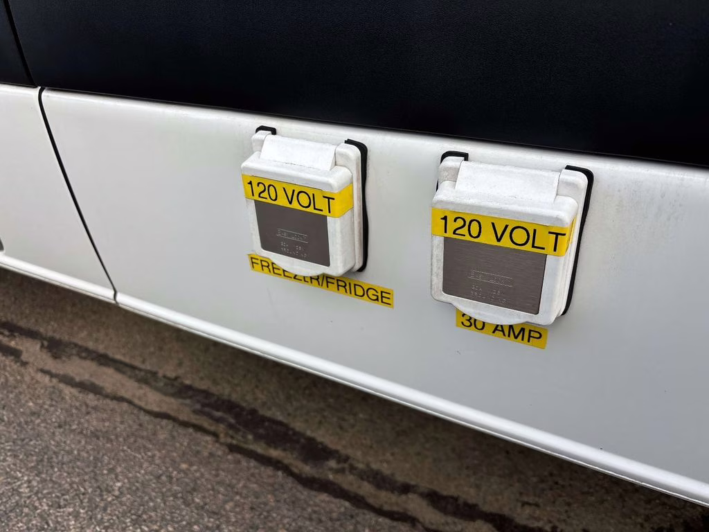 2022 White Mercedes-Benz Sprinter 4500 Extended Cargo Van 170 in. WB RWD Van