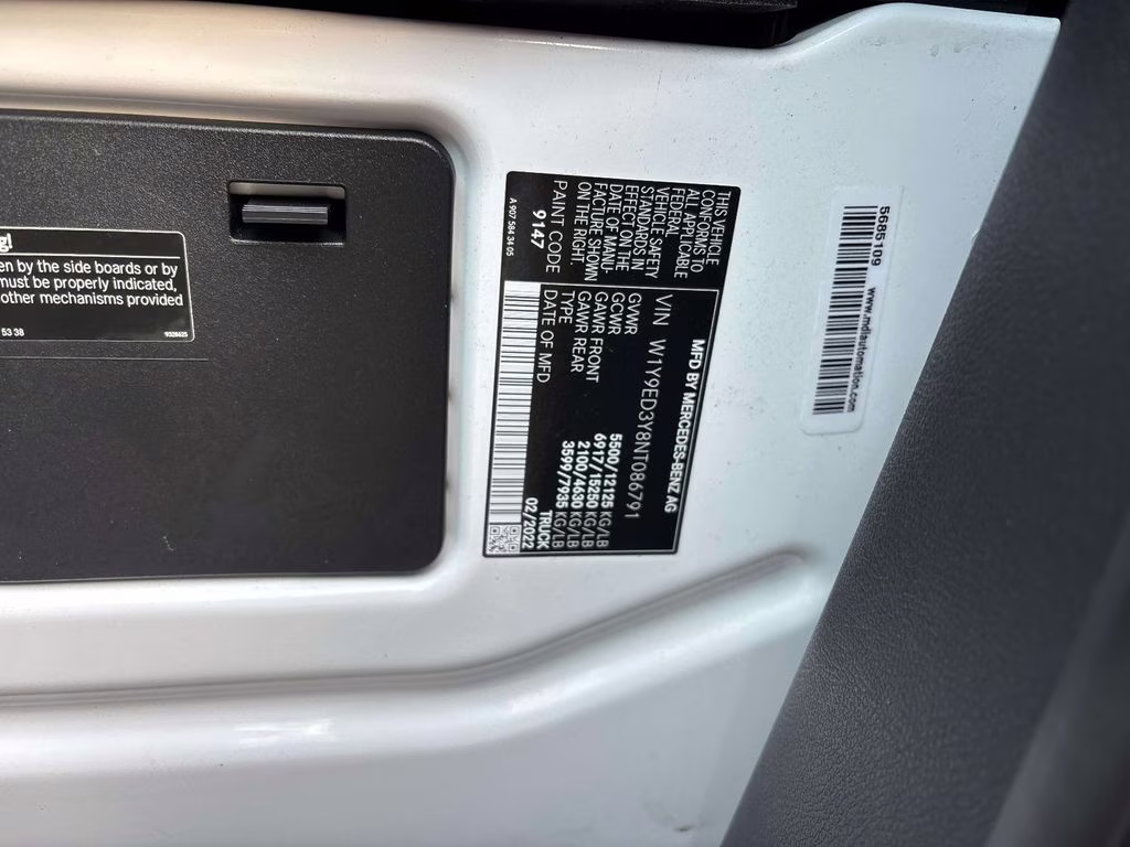 2022 White Mercedes-Benz Sprinter 4500 Extended Cargo Van 170 in. WB RWD Van